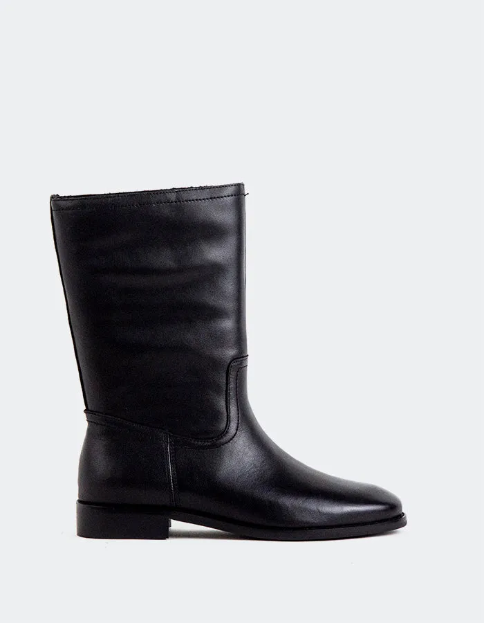 Nolene Black Leather