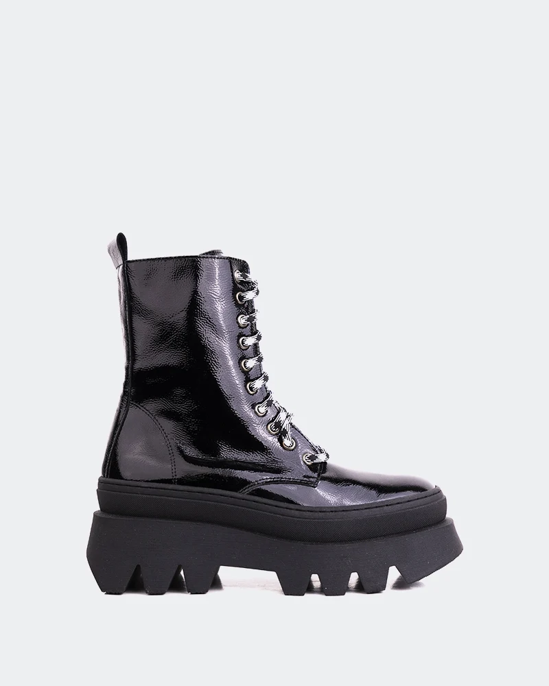 Colwood Black Naplack