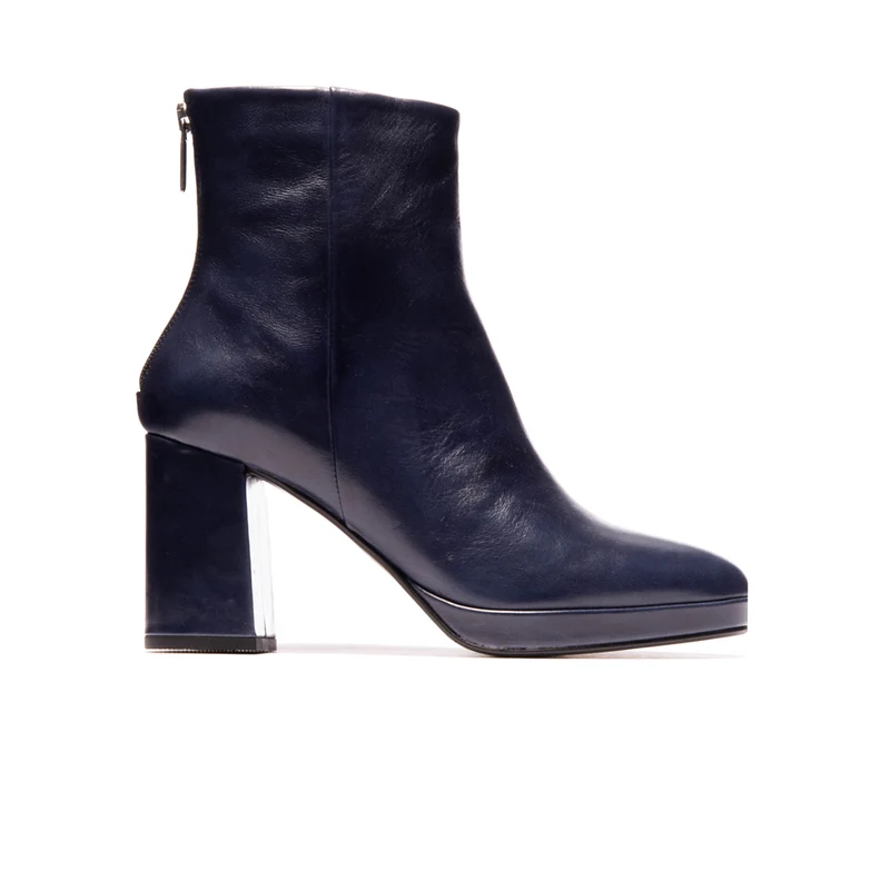 Stassi Navy Leather