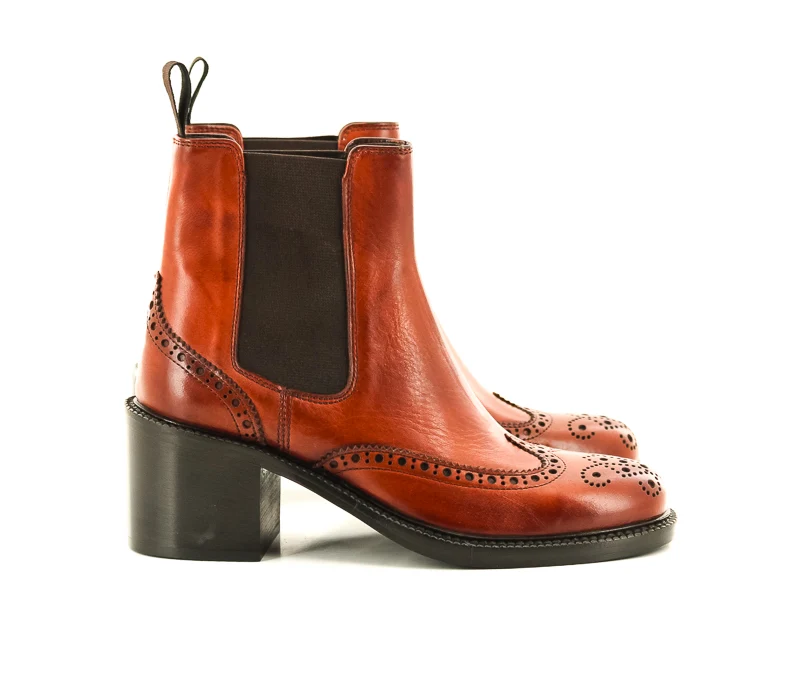 BOOTS D1820