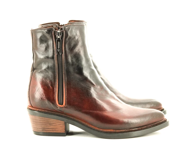 BOOTS JH01A