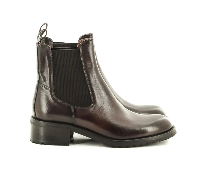 BOOTS D133