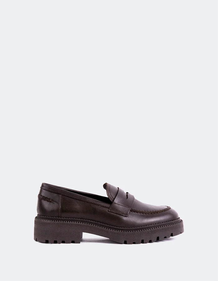 Zhary Brown Leather