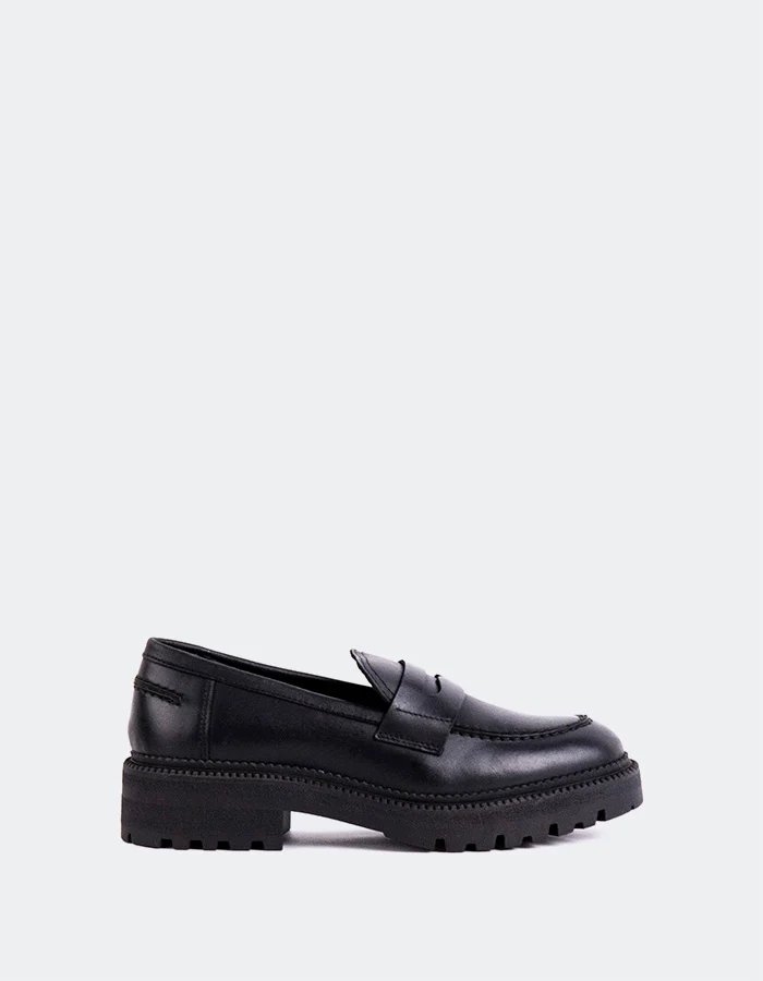 Zhary Black Leather