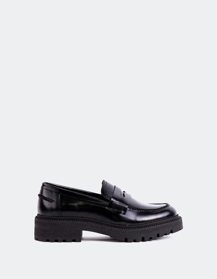 Zhary Black Box Leather