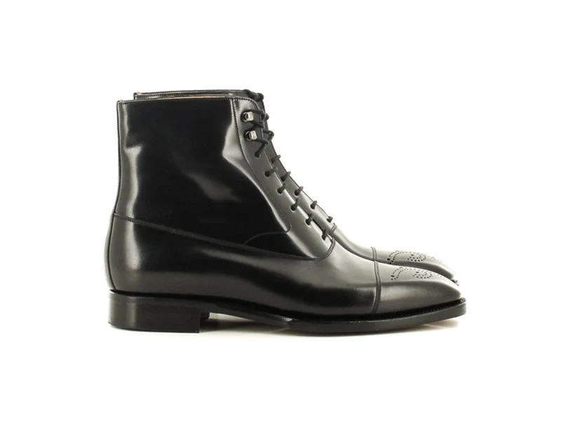 BOOTS 319