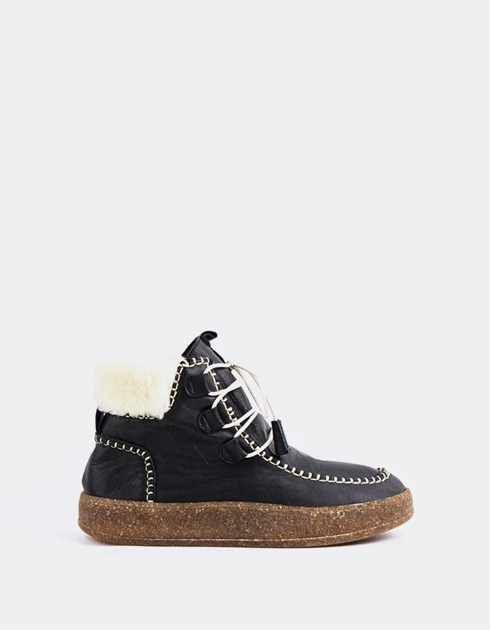 Osiris Black Leather