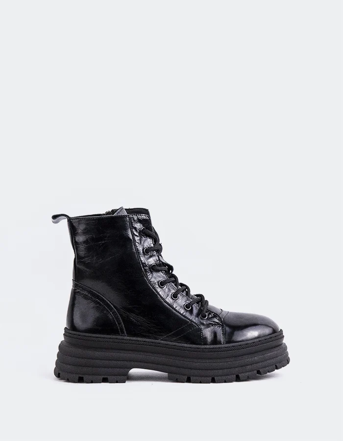 Eucles Black Patent