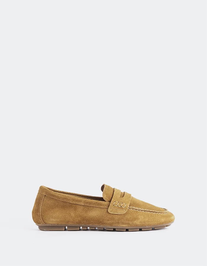 Ezzie Tan Suede