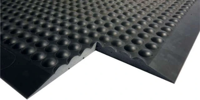 Tapis anti-fatigue COBA, COBAelite ® Bubble, noir