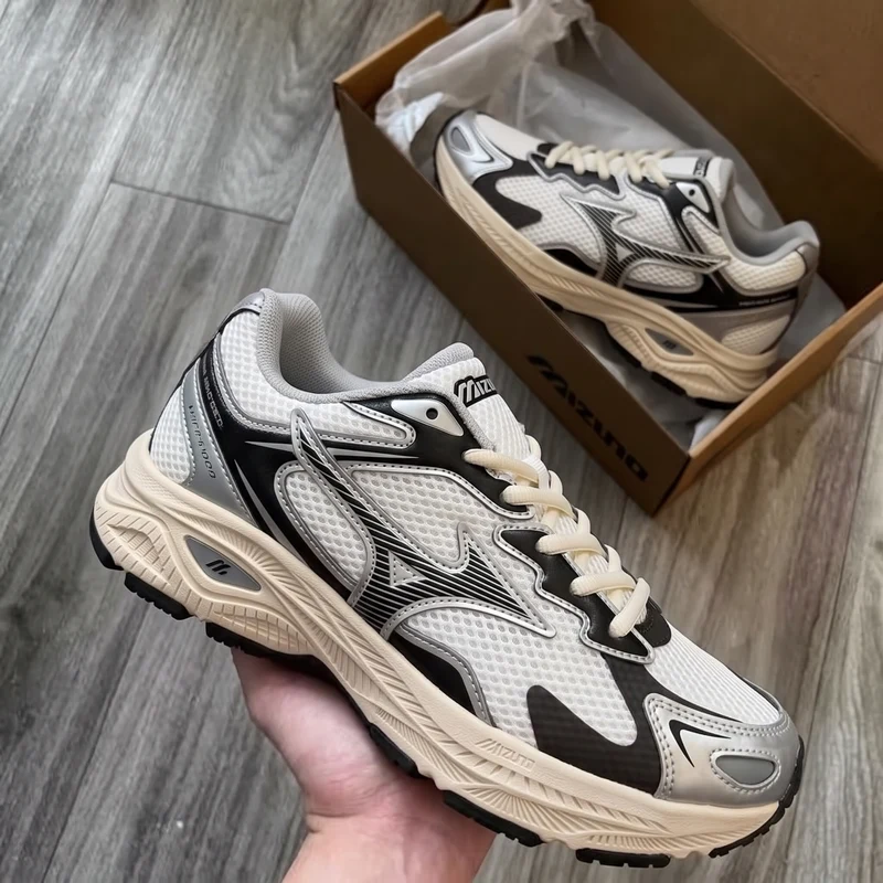 MIZUNO RACER S OARISM Original